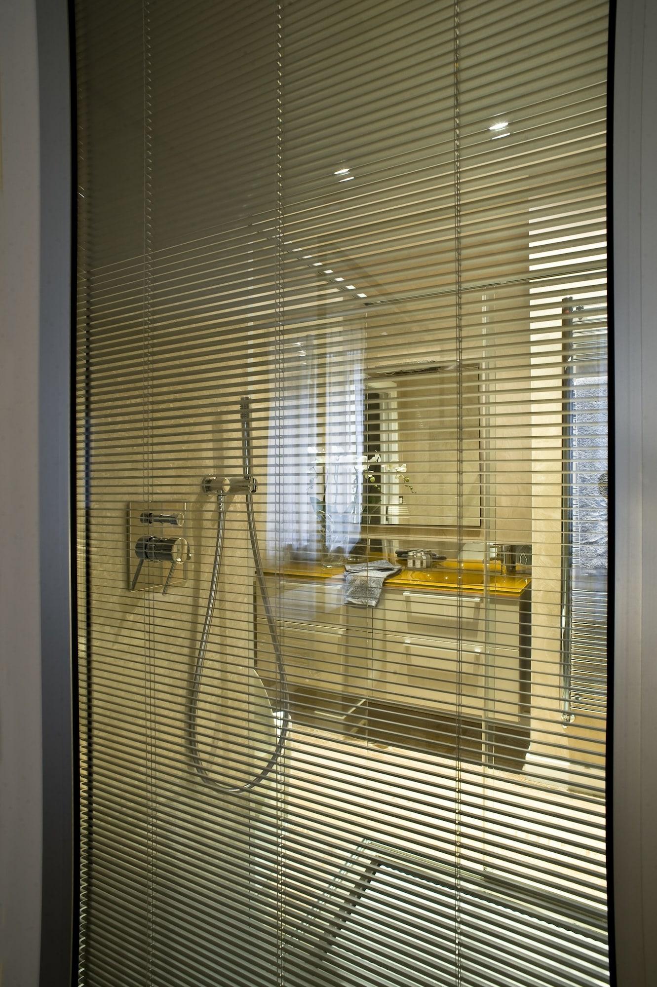 Escalus Luxury Suites Verona Bagian luar foto