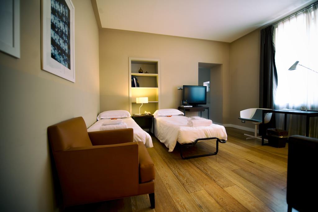 Escalus Luxury Suites Verona Bagian luar foto