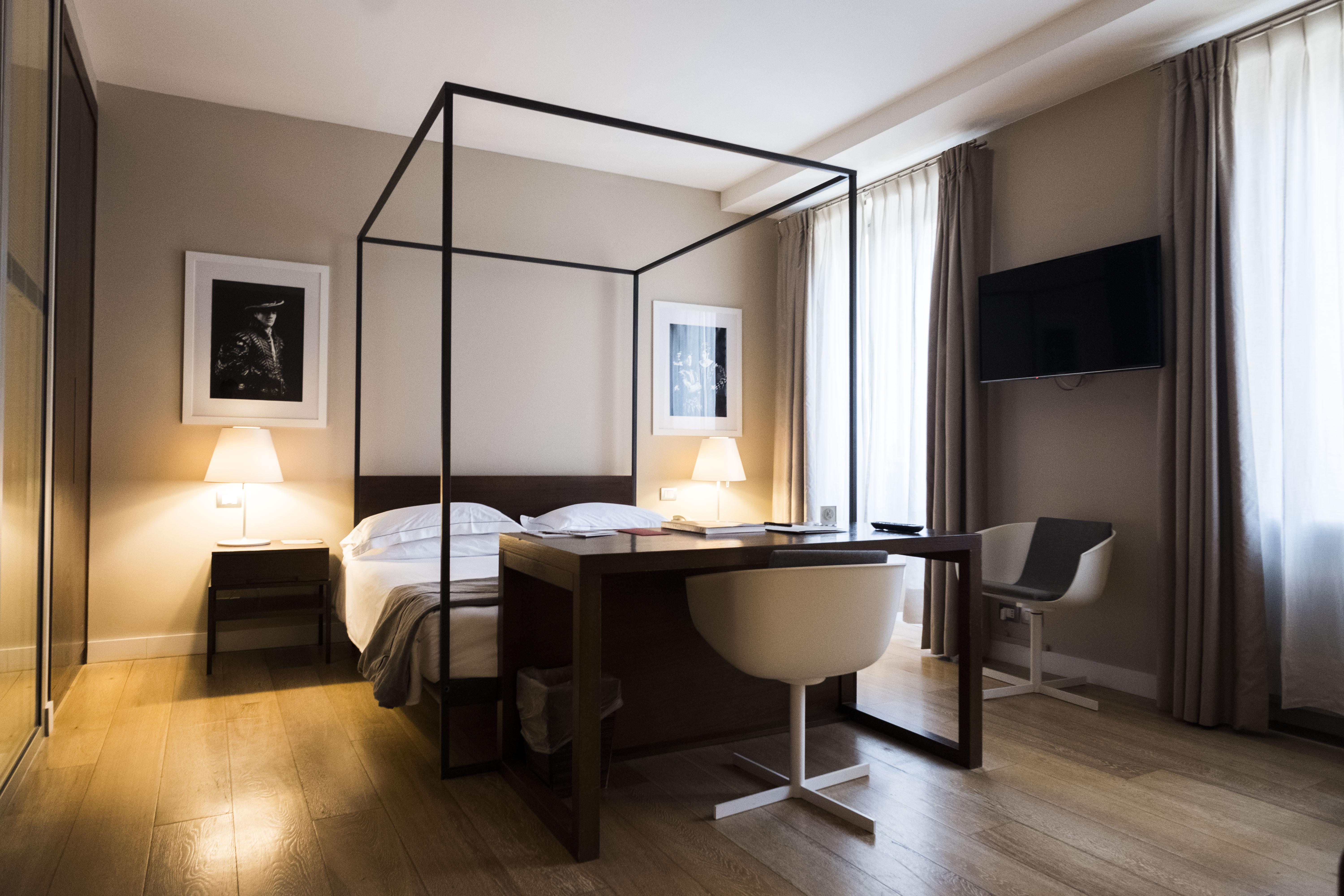 Escalus Luxury Suites Verona Bagian luar foto