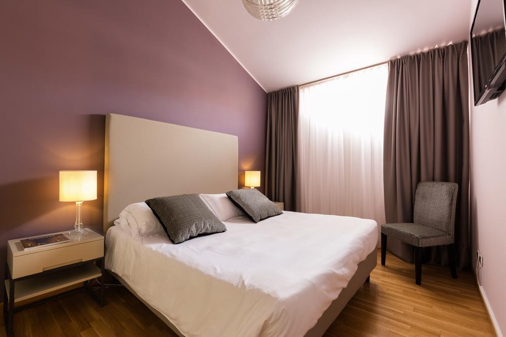 Escalus Luxury Suites Verona Bagian luar foto
